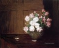 Rosas en un cuenco de plata sobre una mesa de caoba bodegón de flores Julian Alden Weir
